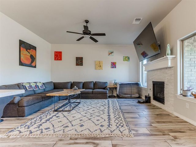 3208 Open Prairie Trail, Yukon, OK 73099