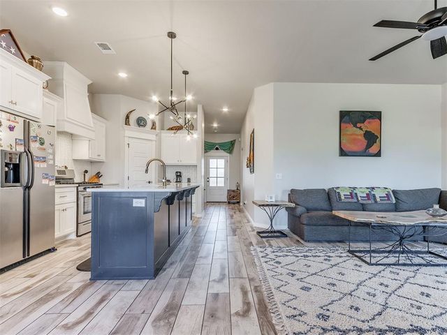 3208 Open Prairie Trail, Yukon, OK 73099