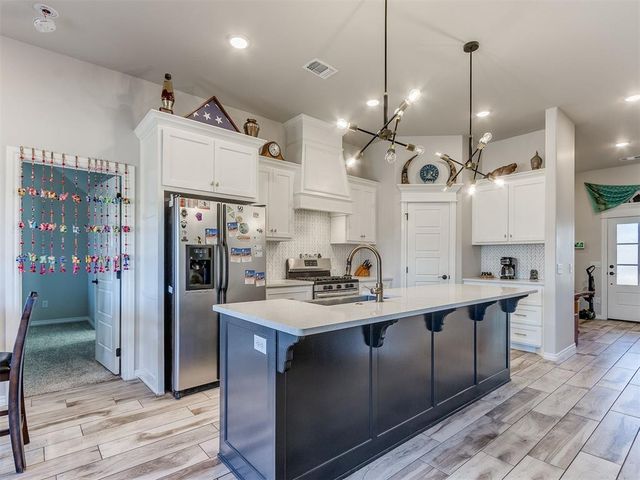 3208 Open Prairie Trail, Yukon, OK 73099