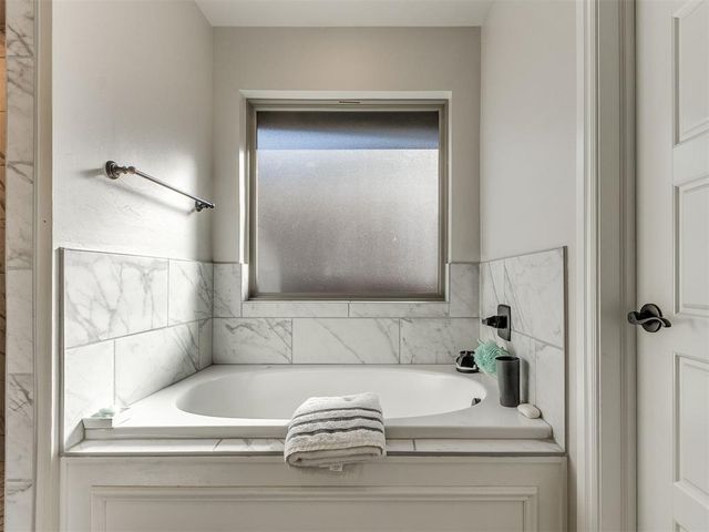 3208 Open Prairie Trail, Yukon, OK 73099