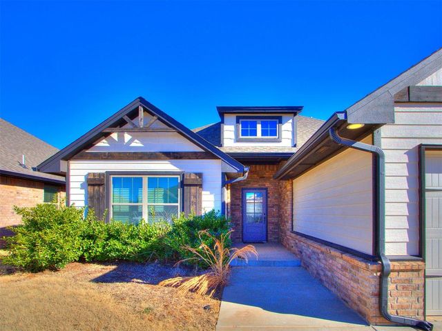 3208 Open Prairie Trail, Yukon, OK 73099