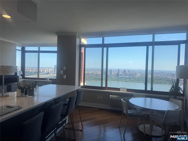 100 Old Palisade Road 4105, Fort Lee, NJ 07024