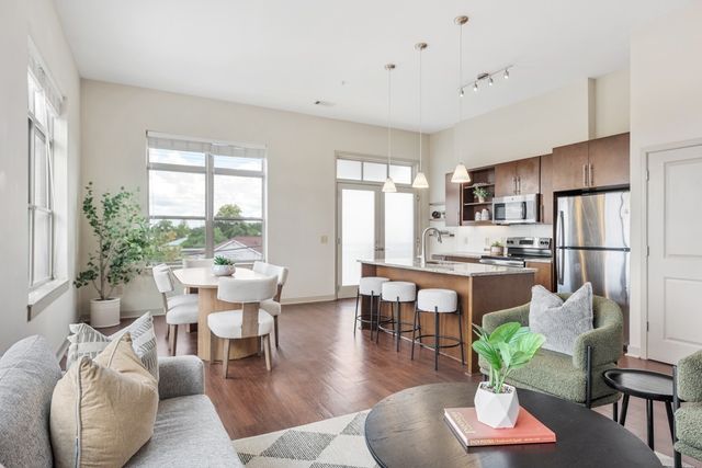 601 Sylvan Heights Way Apt 203, Nashville, TN 37209