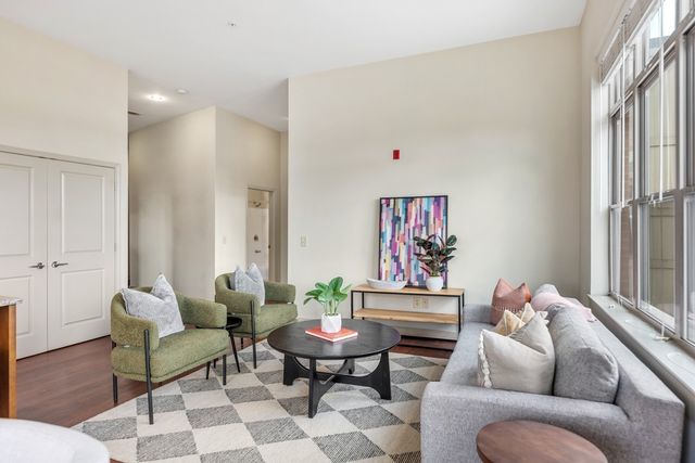 601 Sylvan Heights Way Apt 203, Nashville, TN 37209