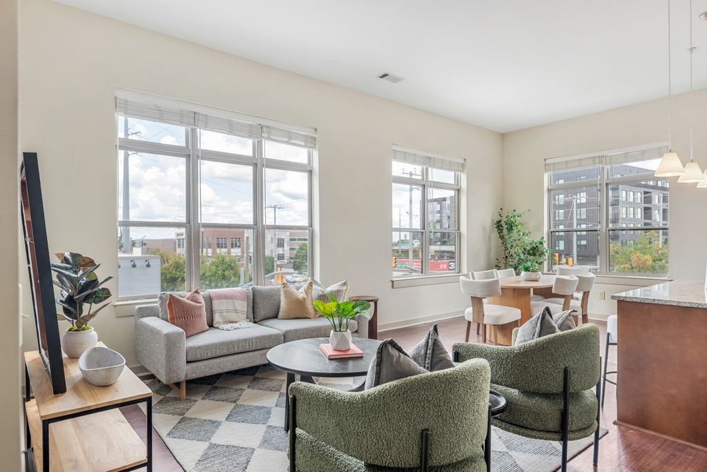 601 Sylvan Heights Way Apt 203, Nashville, TN 37209