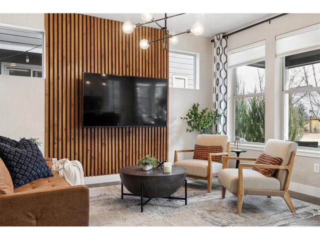 2742 W 69th Ave, Denver, CO 80221