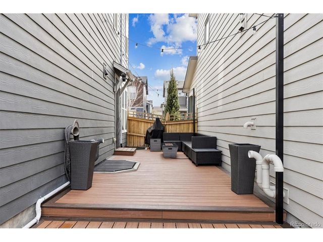 2742 W 69th Ave, Denver, CO 80221