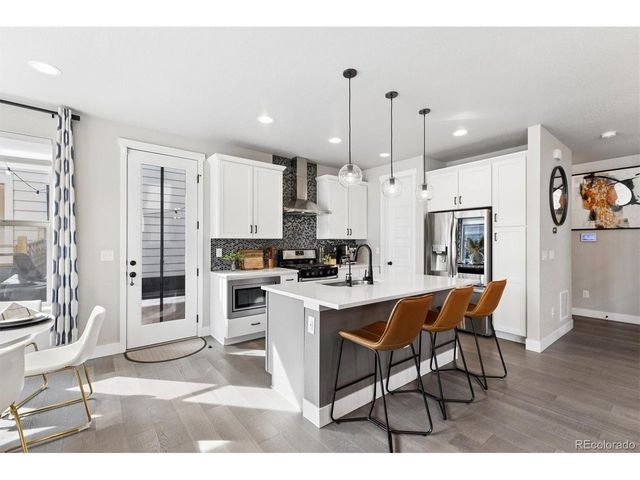 2742 W 69th Ave, Denver, CO 80221