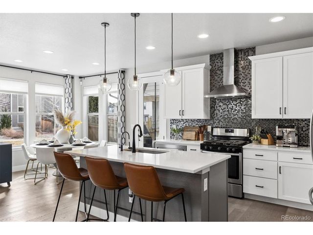 2742 W 69th Ave, Denver, CO 80221