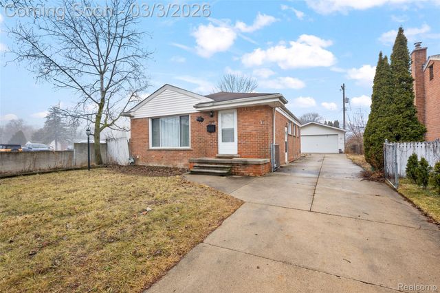 139 Belton Street, Garden City, MI 48135