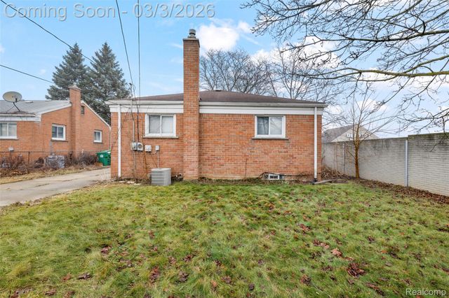 139 Belton Street, Garden City, MI 48135