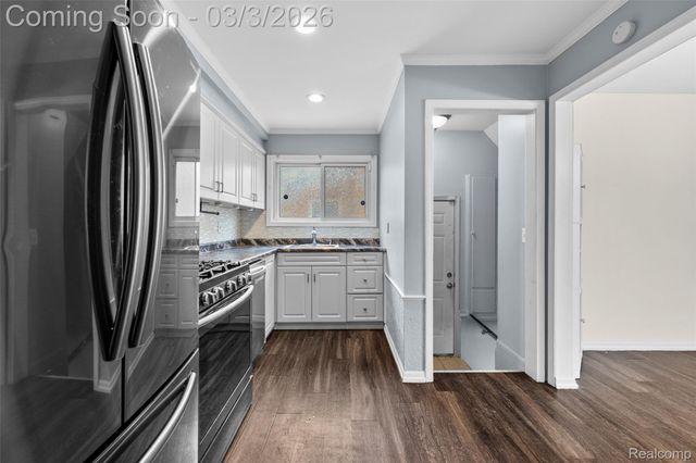 139 Belton Street, Garden City, MI 48135