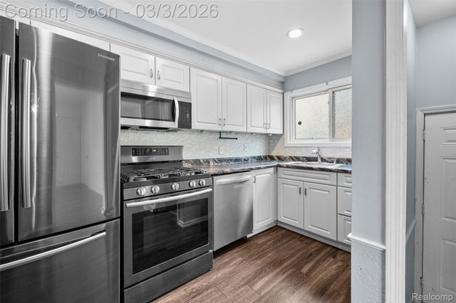 139 Belton Street, Garden City, MI 48135