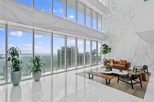 300 Biscayne Blvd Way 1103, Miami, FL 33131