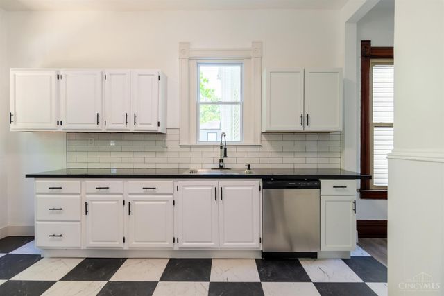 3014 Hackberry Street, Cincinnati, OH 45206