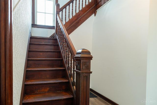3014 Hackberry Street, Cincinnati, OH 45206