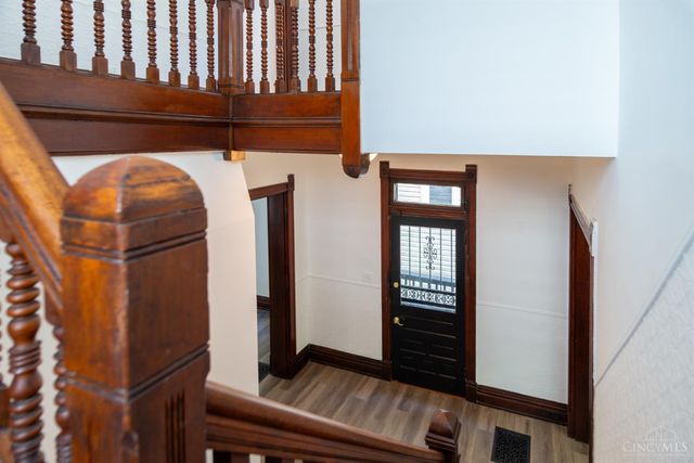 3014 Hackberry Street, Cincinnati, OH 45206