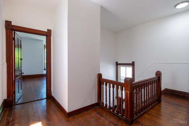3014 Hackberry Street, Cincinnati, OH 45206