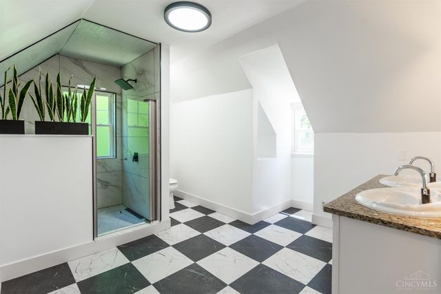 3014 Hackberry Street, Cincinnati, OH 45206