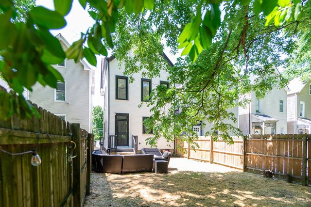 3014 Hackberry Street, Cincinnati, OH 45206