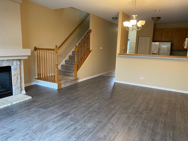 2513 Oneida Lane 2513, Naperville, IL 60563