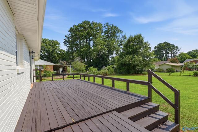 7915 Ensley Drive, Huntsville, AL 35802