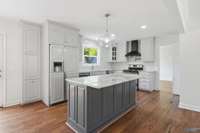 7915 Ensley Drive, Huntsville, AL 35802