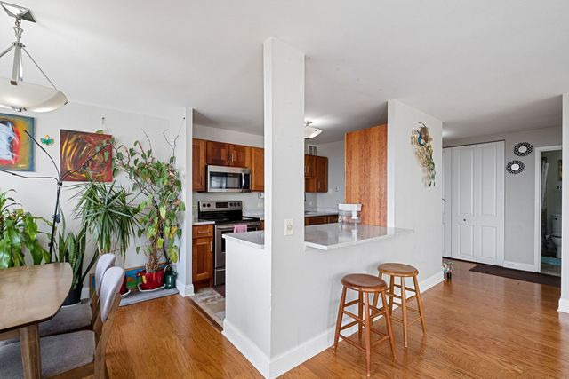 5445 N Sheridan Road 802, Chicago, IL 60640