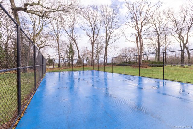 83 Cliff Road, Port Jefferson, NY 11777