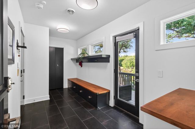 5148 Danens Drive, Edina, MN 55439