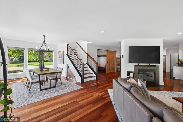 5148 Danens Drive, Edina, MN 55439