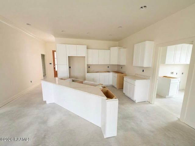 206 Commons Drive, Lafayette, LA 70508