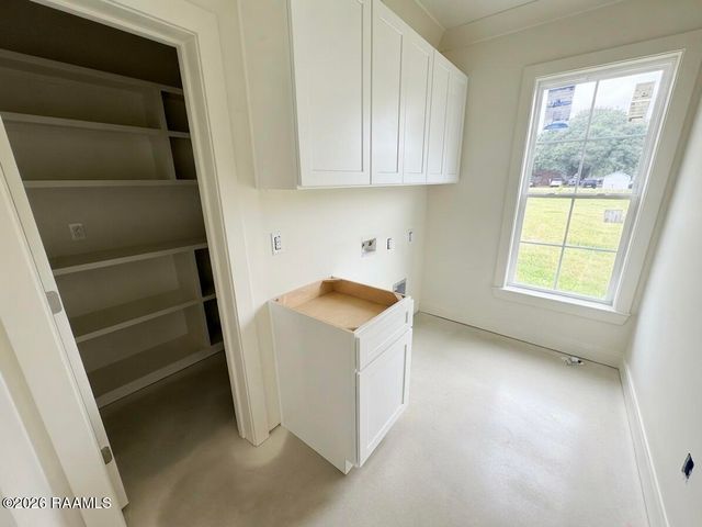 206 Commons Drive, Lafayette, LA 70508