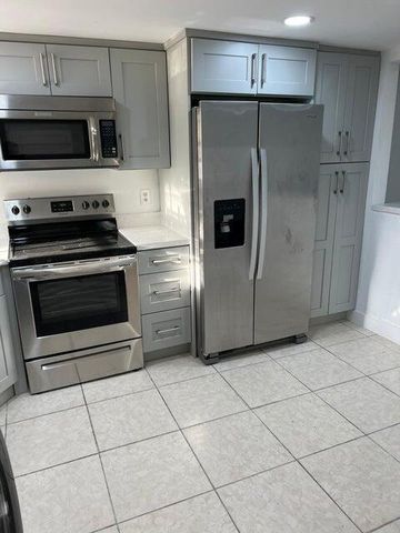 3751 NW 115th Way 7-3, Coral Springs, FL 33065