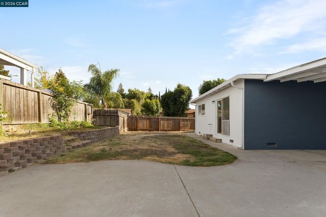 2921 Rio Grande Dr, Antioch, CA 94509