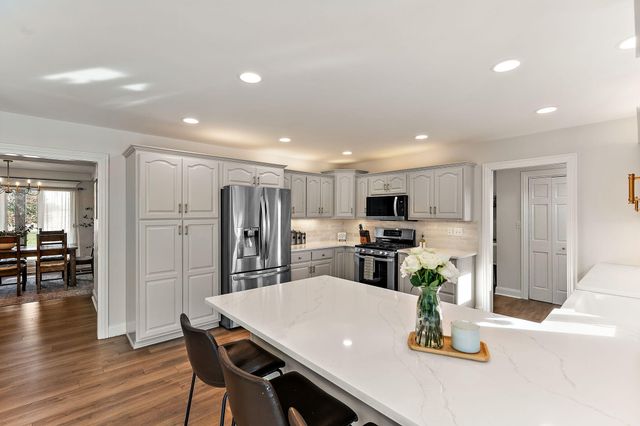 263 W 163rd Avenue, Lowell, IN 46356