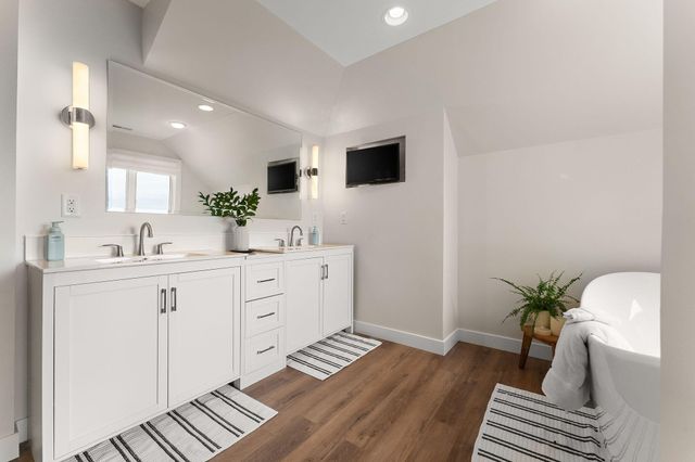 263 W 163rd Avenue, Lowell, IN 46356