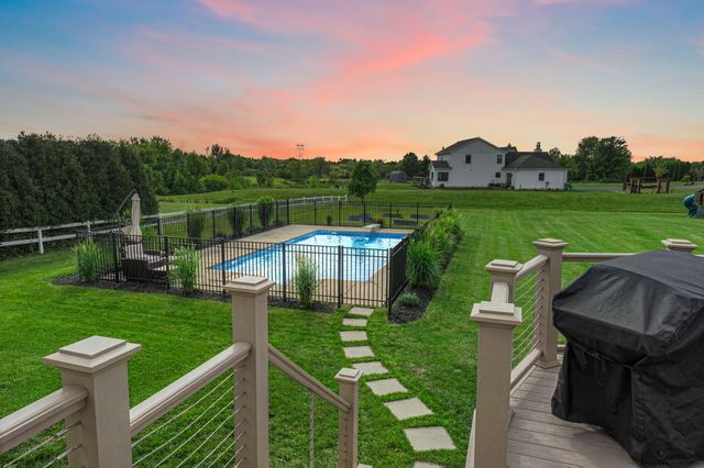 263 W 163rd Avenue, Lowell, IN 46356
