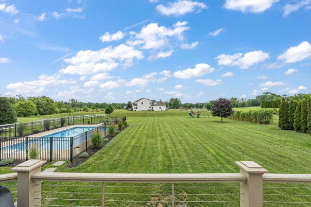 263 W 163rd Avenue, Lowell, IN 46356