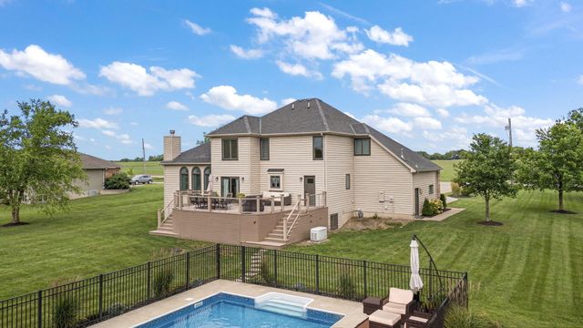 263 W 163rd Avenue, Lowell, IN 46356