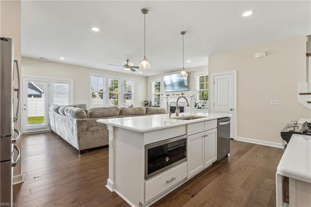 2405 Redemption CT, Virginia Beach, VA 23456