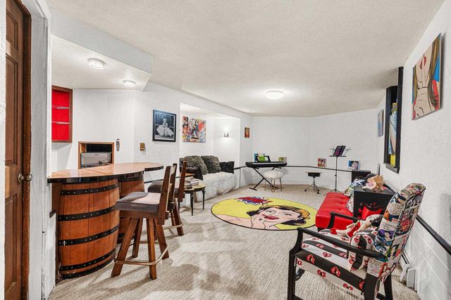 W6439 LAKEVIEW COURT, Menasha, WI 54952