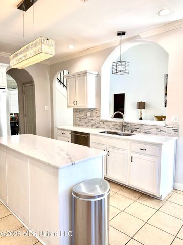 911 Clair Cove, Hernando, MS 38632