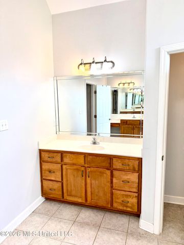 911 Clair Cove, Hernando, MS 38632