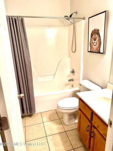 911 Clair Cove, Hernando, MS 38632