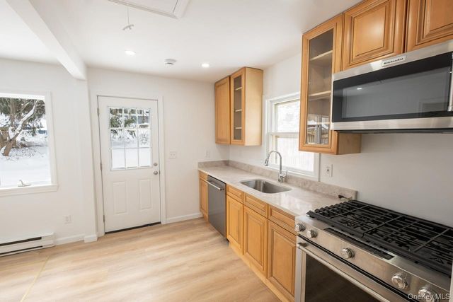 66 Lake Shore Drive, Patterson, NY 12563