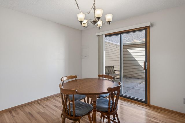 4505 Orchid Circle, Plymouth, MN 55446