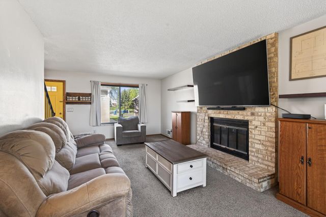 4505 Orchid Circle, Plymouth, MN 55446