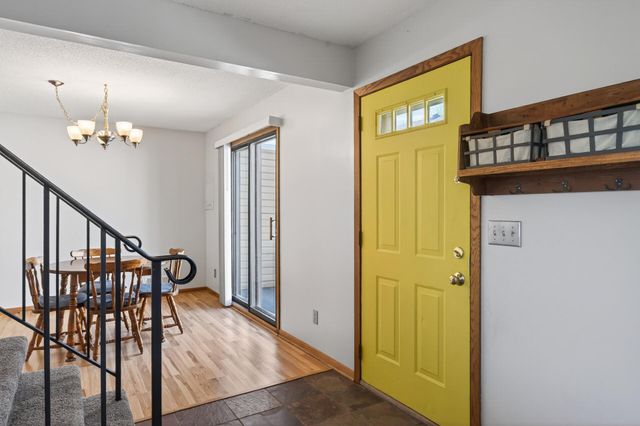 4505 Orchid Circle, Plymouth, MN 55446