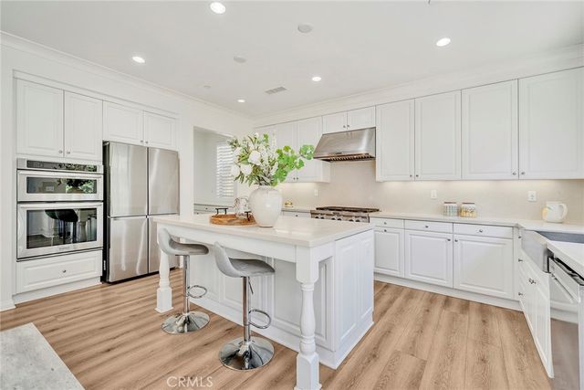 104 Beechmont, Irvine, CA 92620
